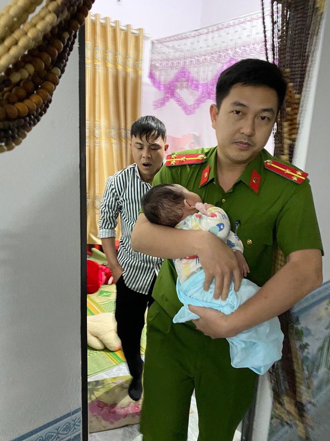 Bắt cóc con riêng của người tình để ép về ở cùng - Ảnh 1.