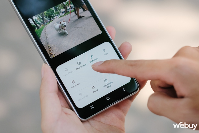 Trải nghiệm tính năng Xóa vật thể của smartphone Samsung dòng A: Có một bấm là biến mất như quảng cáo? - Ảnh 1.