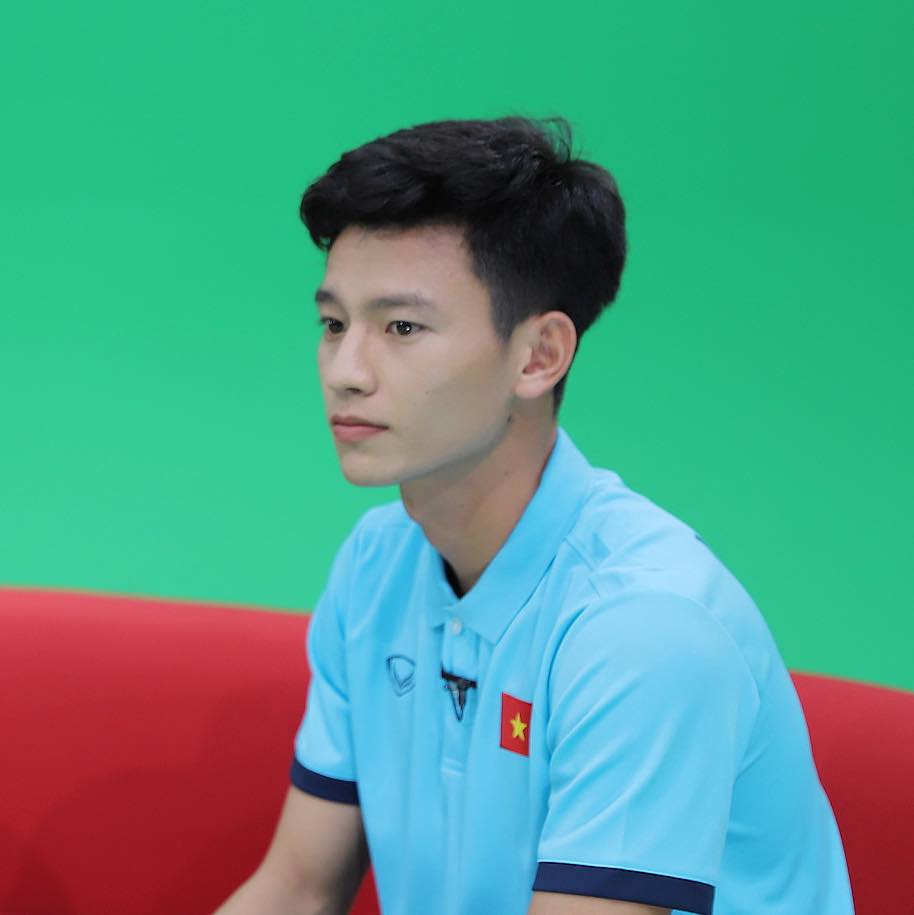   Phan Tuan Tai - the new discovery of Coach Park Hang Seo: The male god U23 Vietnam, the valedictorian of the University - Photo 2.