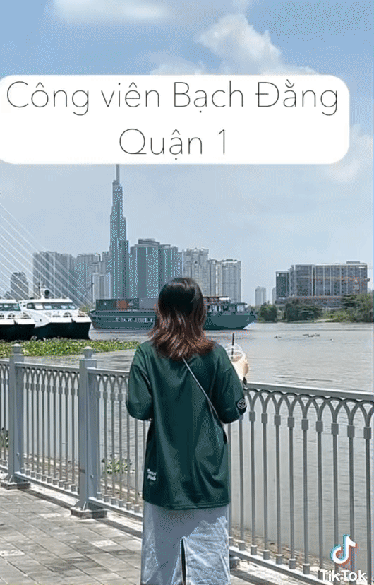 Hoạt động đường phố Quận 1