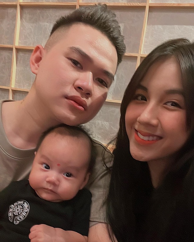 Rambo radiantly showed off his son, Linh Ngoc Dam exclaims that Tran Meo is surrogacy - Photo 6. Rambo radiantly showed off his son, Linh Ngoc Dam exclaims that Tran Meo is surrogacy - Photo 6.