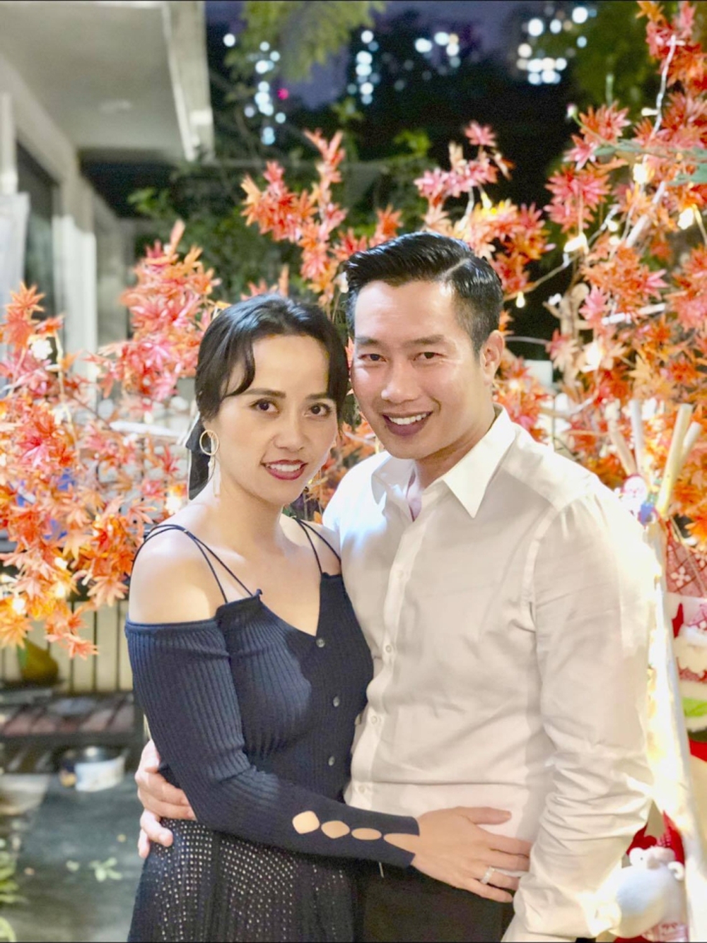 BTV Hoa Thanh Tung: Becoming a boss at VTV, his wife is getting younger and prettier, and his son is nearly 1m90 tall - Photo 5. BTV Hoa Thanh Tung: Becoming a boss at VTV, his wife is getting younger and prettier, and his son is nearly 1m90 tall - Photo 5.