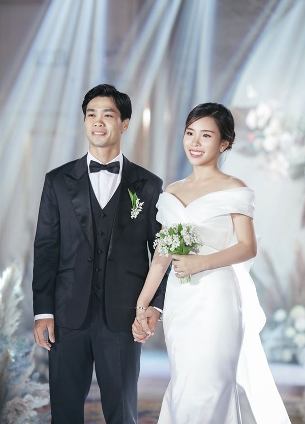 Ngô Thanh Vân cầm hoa cưới giống Song Hye Kyo, biết giá tiền và ý nghĩa phía sau mới bất ngờ! - Ảnh 6.