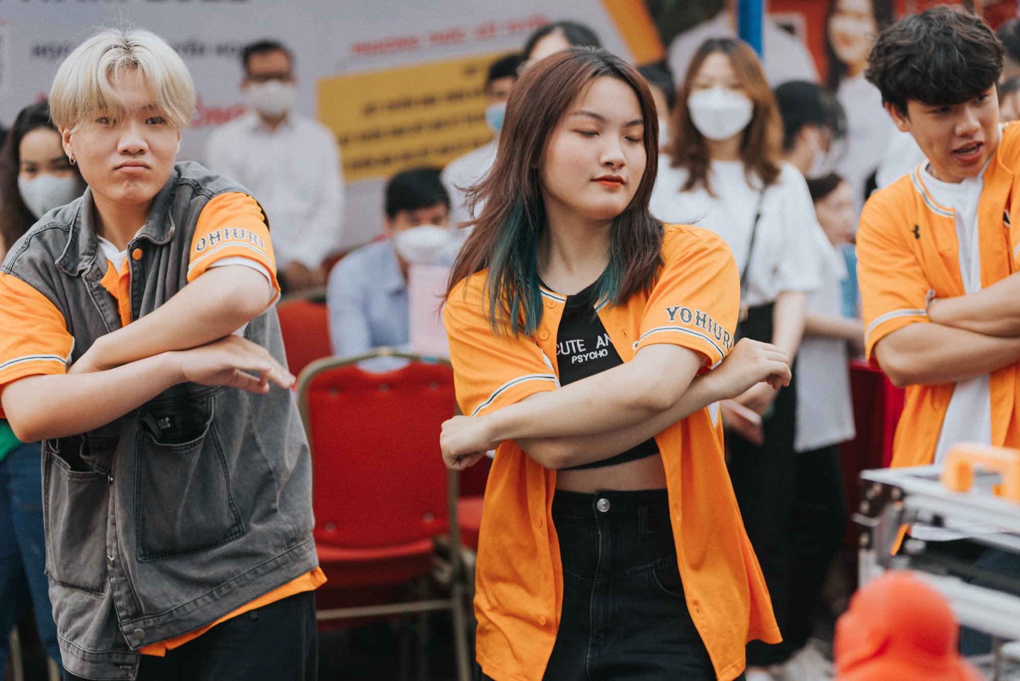 Dàn nữ sinh xinh xắn chiếm trọn spotlight tại ngày hội tư vấn tuyển sinh, ngầu nhất là trải nghiệm tập làm lính cứu hỏa! - Ảnh 8.