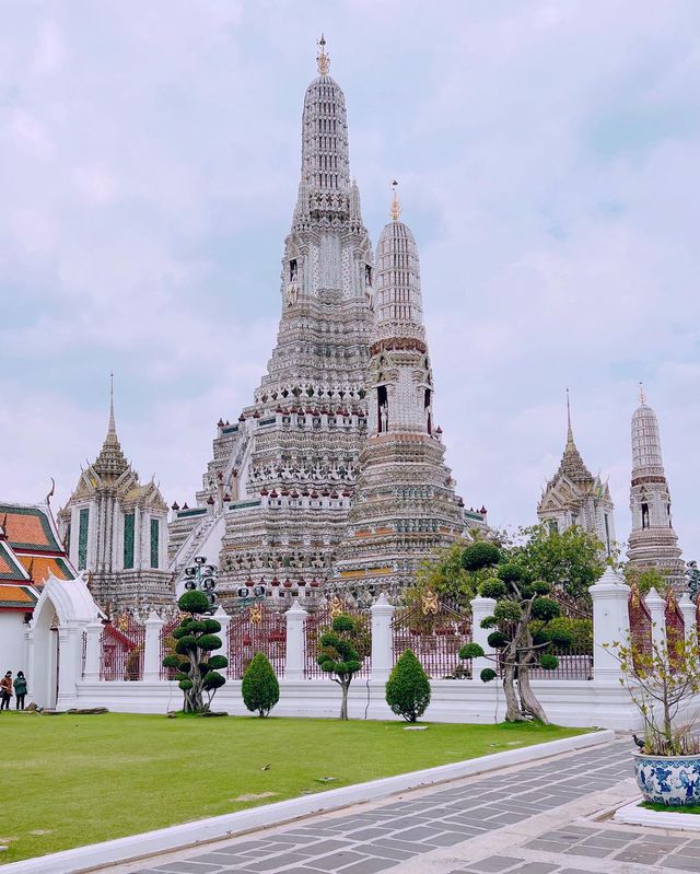 Nếu được chọn một địa điểm xuất ngoại mùa hè này thì Thái Lan là một địa điểm hợp lí, giá cả vô cùng phải chăng - Ảnh 12.