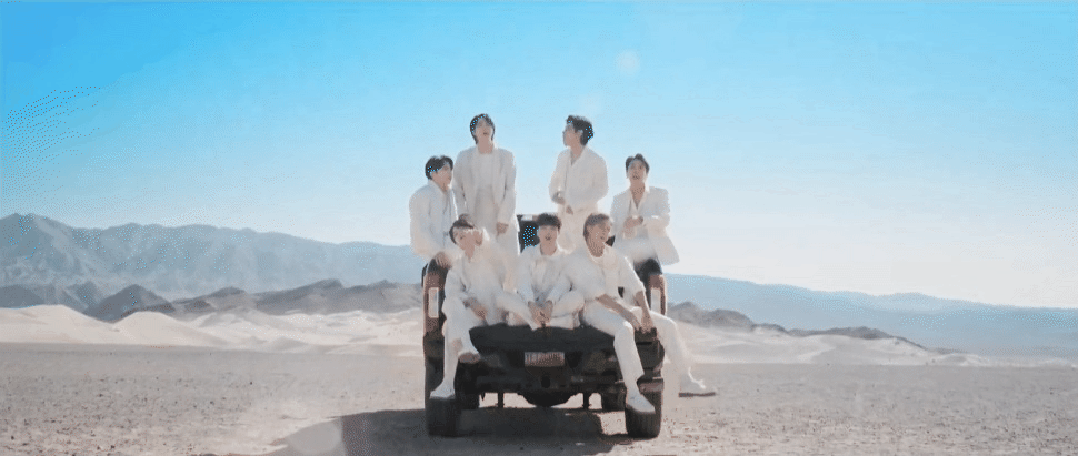 BTS released the MV to celebrate the 9th debut anniversary: Bringing fans back to the Spring Day journey, reaching 5 million views after only 10 minutes of release - Photo 3. BTS released the MV to celebrate the 9th debut anniversary: Bringing fans back to the Spring Day journey, reaching 5 million views after only 10 minutes of release - Photo 3.