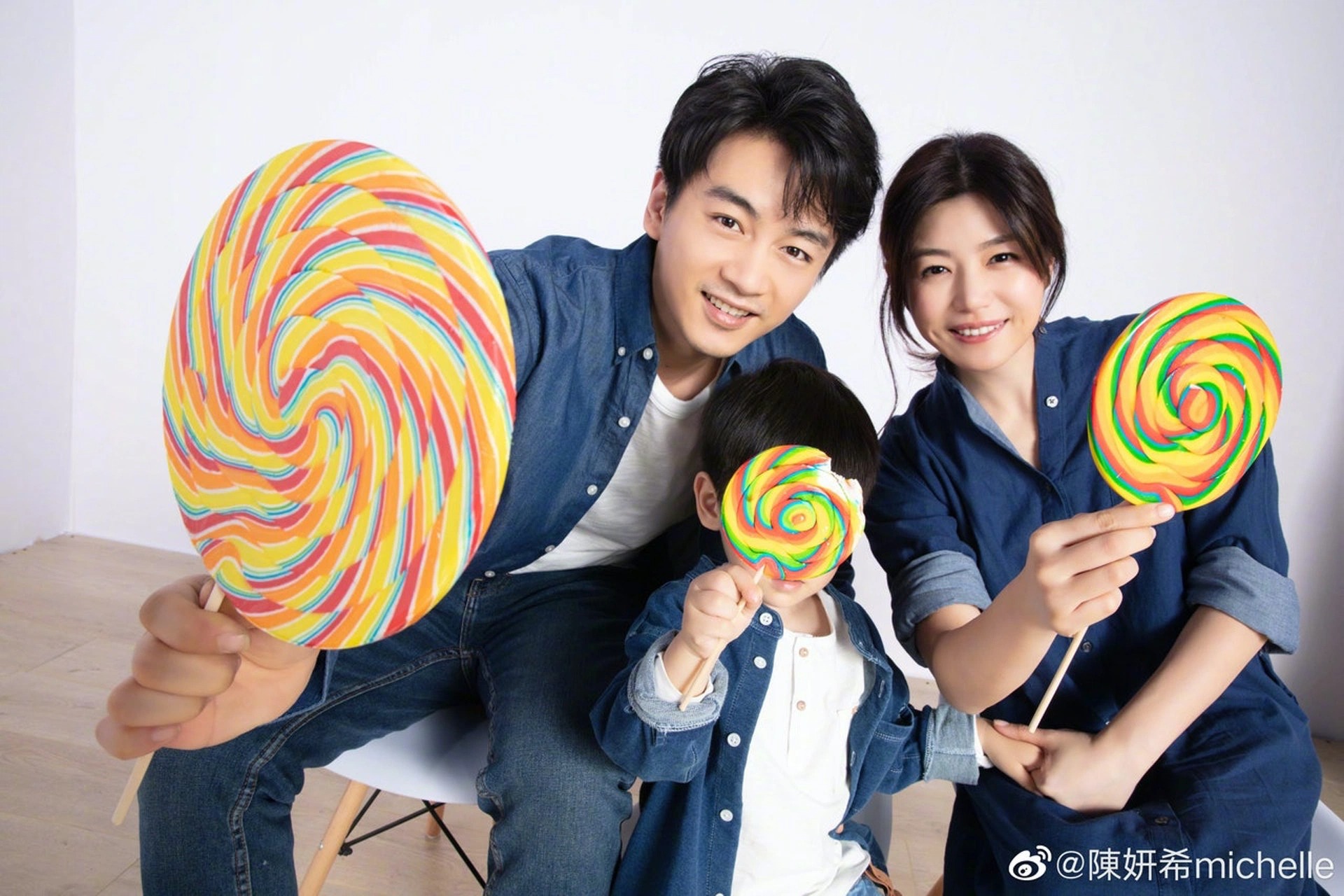 Chuyện tình Trần Hiểu - Trần Nghiên Hy: Bộ đôi Thần Điêu Đại Hiệp phim giả tình thật và sóng gió hôn nhân vì cái tên Triệu Lệ Dĩnh - Ảnh 35. Chuyện tình Trần Hiểu - Trần Nghiên Hy: Bộ đôi Thần Điêu Đại Hiệp phim giả tình thật và sóng gió hôn nhân vì cái tên Triệu Lệ Dĩnh - Ảnh 35.