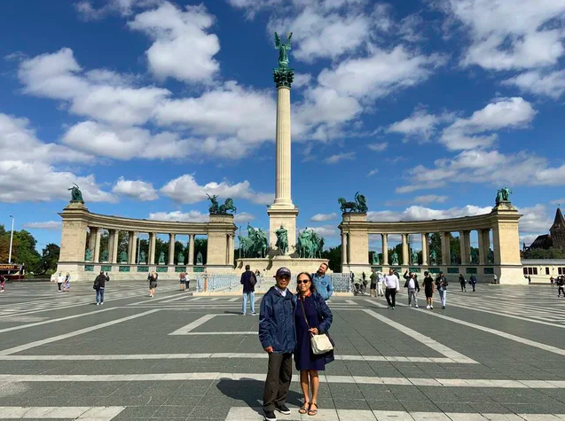 B&aacute;t canh mồng tơi tr&ecirc;n b&atilde;i biển nước Ph&aacute;p v&agrave; chuyện domino l&ograve;ng tốt từ c&ocirc; du học sinh Việt - Ảnh 15.