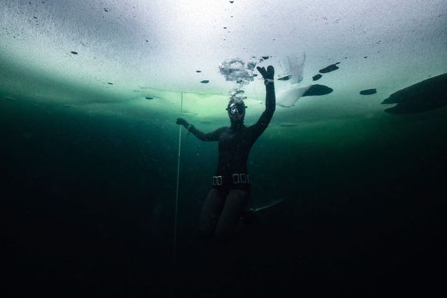 Pháthiện cảmột thếgiới ngầm dưới lớp băng dà y của Nam Cực khiến các nhà khoa học nhảy cẫng lên vì