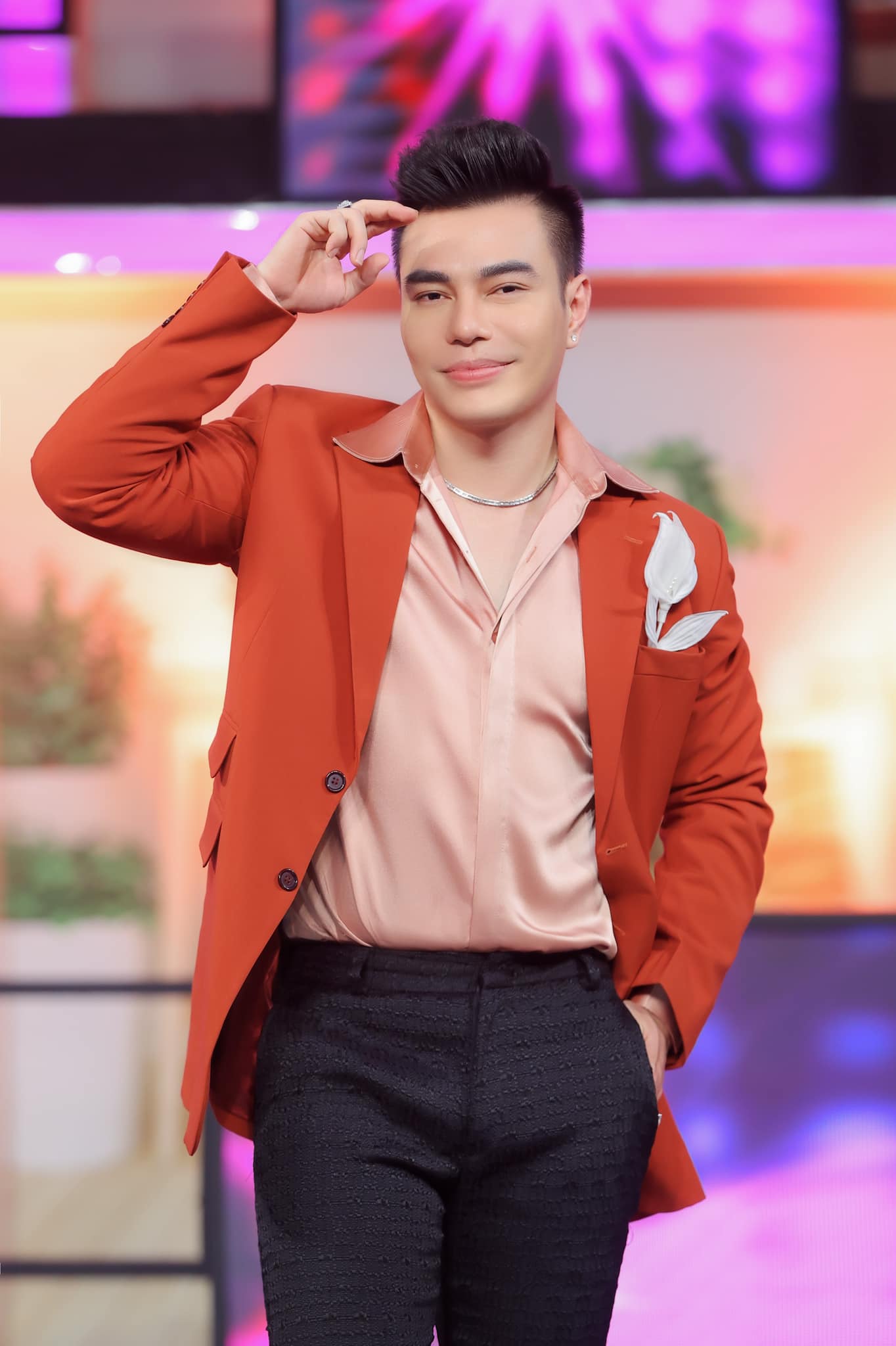 Cuộc sống 4 quán quân Cười Xuyên Việt: Lê Dương Bảo Lâm - Ngọc Phước được đón nhận, 1 nhân vật gây xôn xao - Ảnh 2. Cuộc sống 4 quán quân Cười Xuyên Việt: Lê Dương Bảo Lâm - Ngọc Phước được đón nhận, 1 nhân vật gây xôn xao - Ảnh 2.