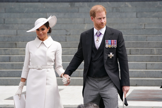 Meghan Markle quyết không lùi bước sau khi vợ chồng Công nương Kate từ chối gặp mặt - Ảnh 1.