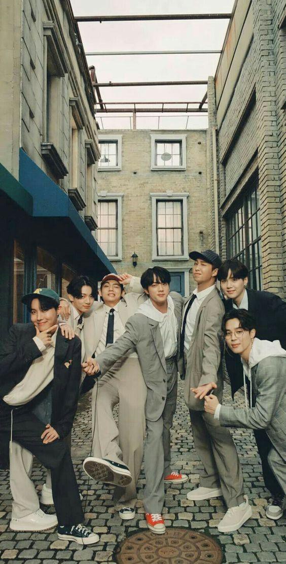 BTS chống đạn trước sự lệch lạc của truyền thông - Ảnh 3.