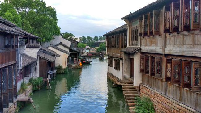 Cổ trấn giàu có nhất Trung Quốc: Mệnh danh ngọc trai đen của miền sông nước nhưng bị gọi là giả vì quá đậm mùi người - Ảnh 9.