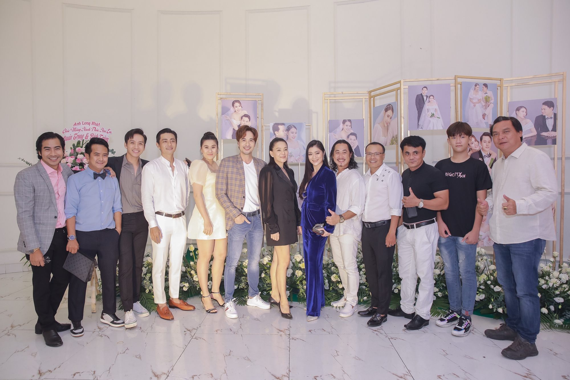 Đ&aacute;m cưới Hồ B&iacute;ch Tr&acirc;m tại TP.HCM: C&ocirc; d&acirc;u ch&uacute; rể t&igrave;nh tứ, Puka - vợ chồng Phương Trinh Jolie v&agrave; d&agrave;n sao quy tụ!  - Ảnh 14.