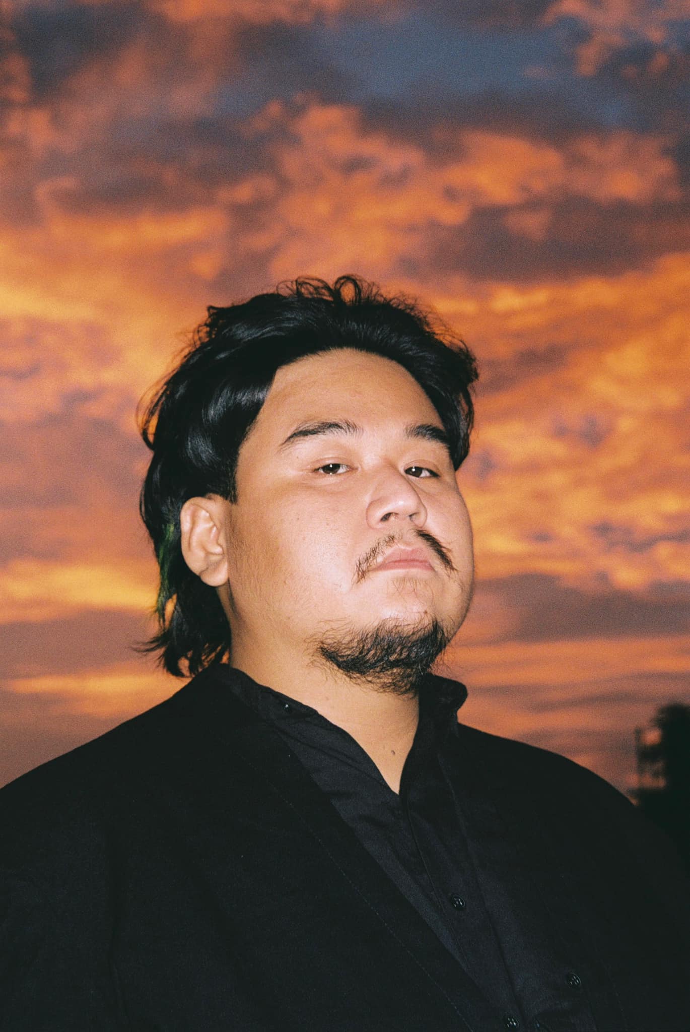 Đêm nhạc indie thảm họa tại Hà Nội dùng quan tài lên minh họa cho màn ...