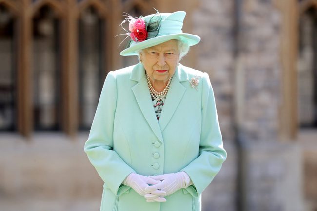 The Queen's most outstanding achievements during her seven-decade-long reign - Photo 1.