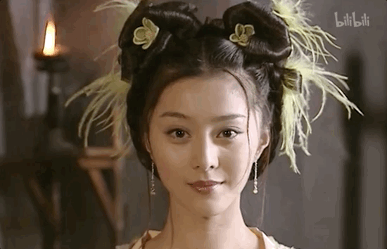 Hóa ra Phạm Băng Băng từng đóng Mộng Hoa Lục bản cũ, đẹp bỏ xa Lưu Diệc Phi dù chỉ đóng vai phụ - Ảnh 2.