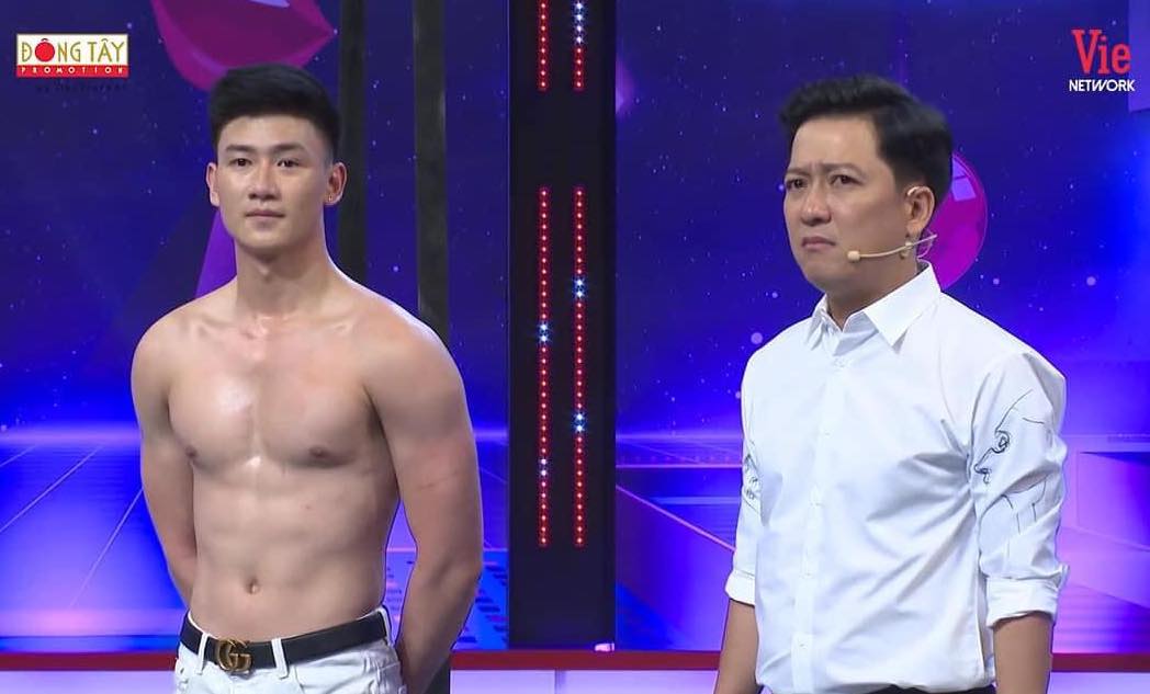 So&aacute;i ca l&agrave;ng xiếc tập 5 Người Ấy L&agrave; Ai 2022: Top 3 người mẫu thể h&igrave;nh, từng nổi tiếng tr&ecirc;n chương tr&igrave;nh thực tế - Ảnh 4.