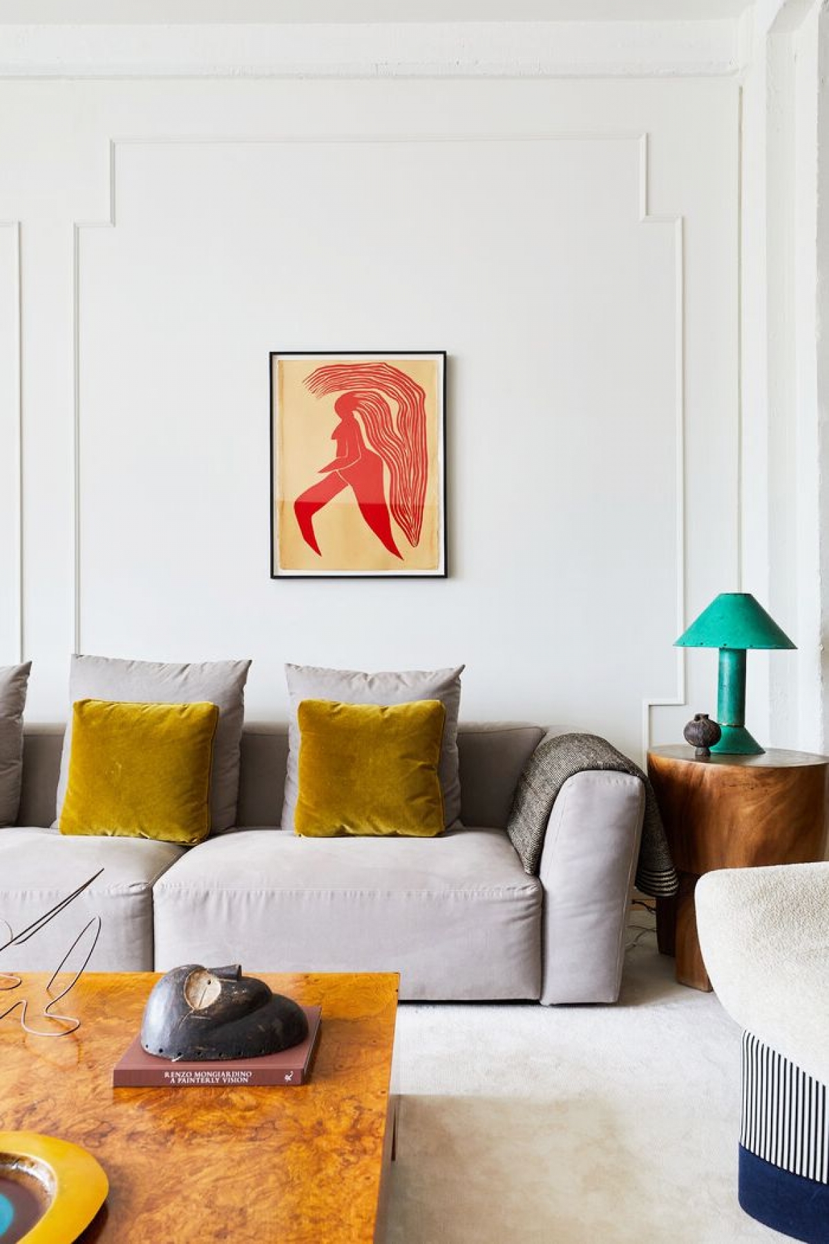 Revealing beautiful living room decoration tips - Photo 2.