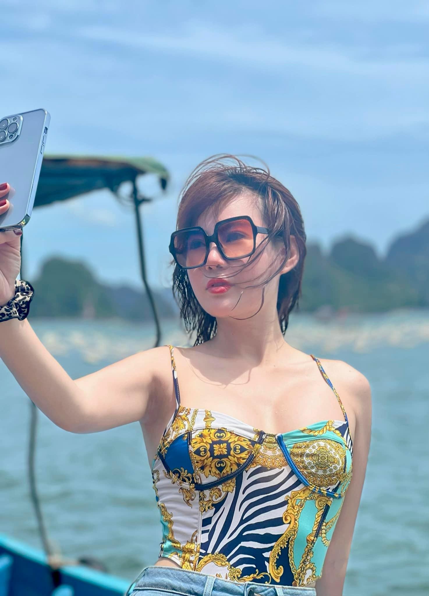 Dàn mỹ nhân của vũ trụ VTV đọ dáng với bikini: Mẹ 2 con Bảo Thanh gây ngỡ ngàng - Ảnh 4.