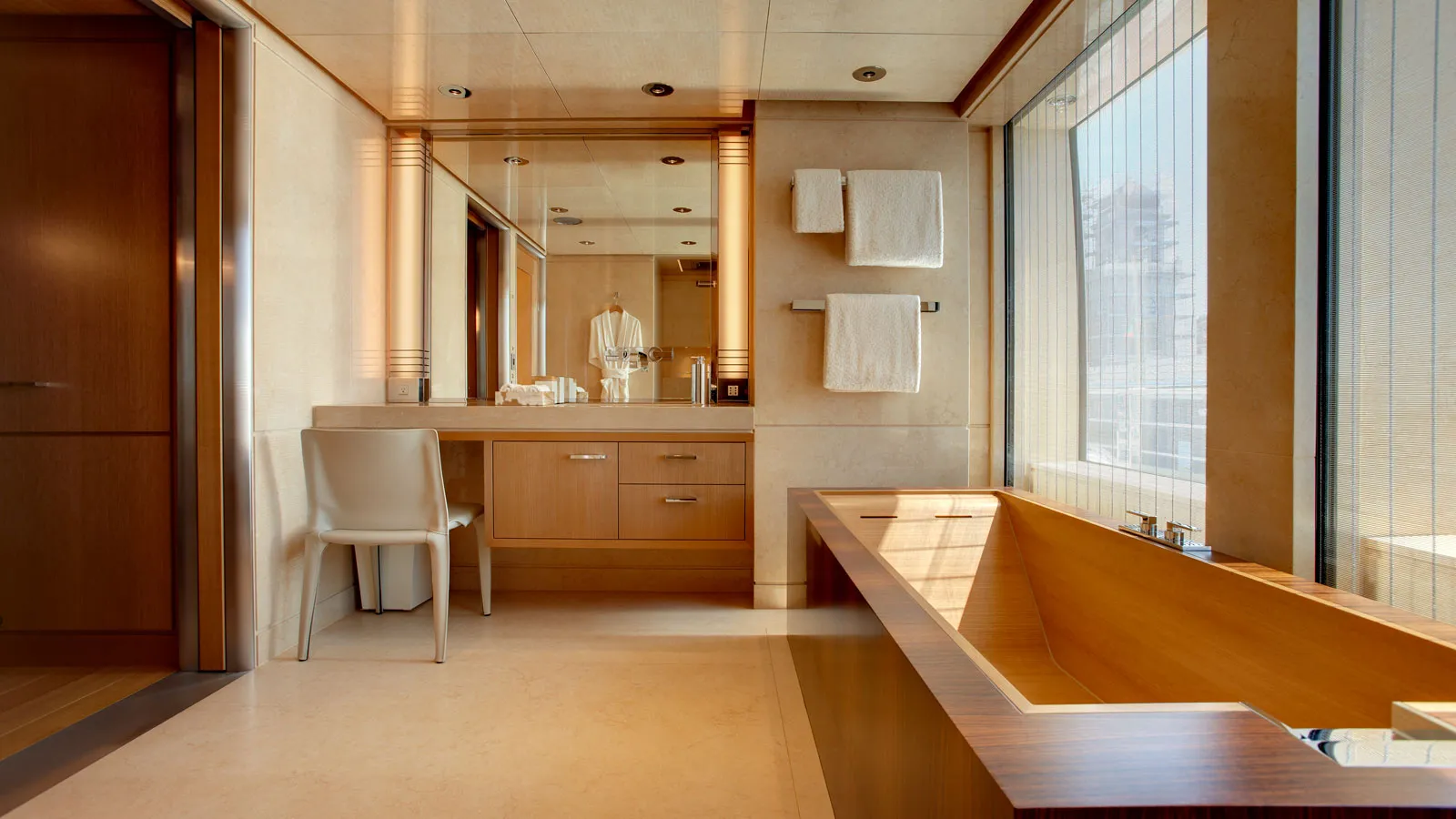 Inside the US billionaire's $ 160 million Japanese-style superyacht, look at the interior and don't want to leave - Photo 12.