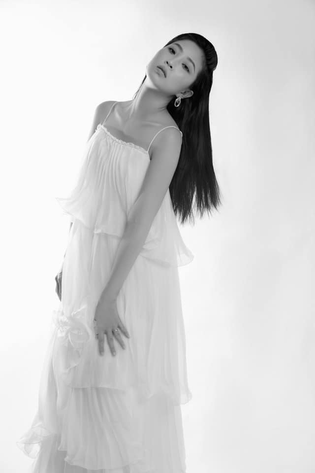 MC Liêu Hà Trinh: Tình duyên lận đận, 34 tuổi mới kết hôn nhờ ứng dụng hẹn hò - Ảnh 4. MC Liêu Hà Trinh: Tình duyên lận đận, 34 tuổi mới kết hôn nhờ ứng dụng hẹn hò - Ảnh 4.