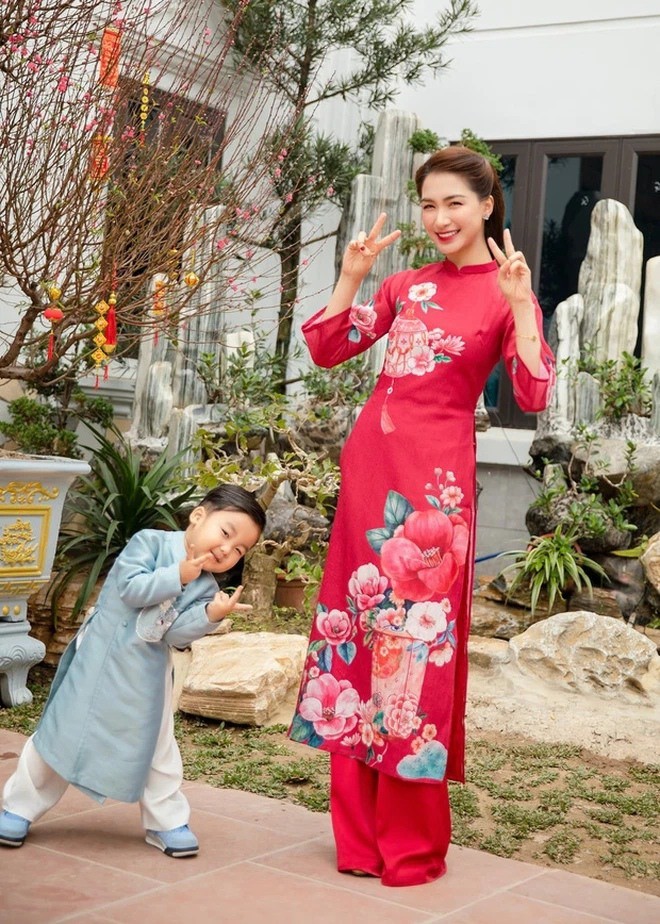 Sau Học viện ngôi sao, Hòa Minzy, Hoàng Yến Chibi phất lên trông thấy, mua liên tục 3-4 căn nhà - Ảnh 2.
