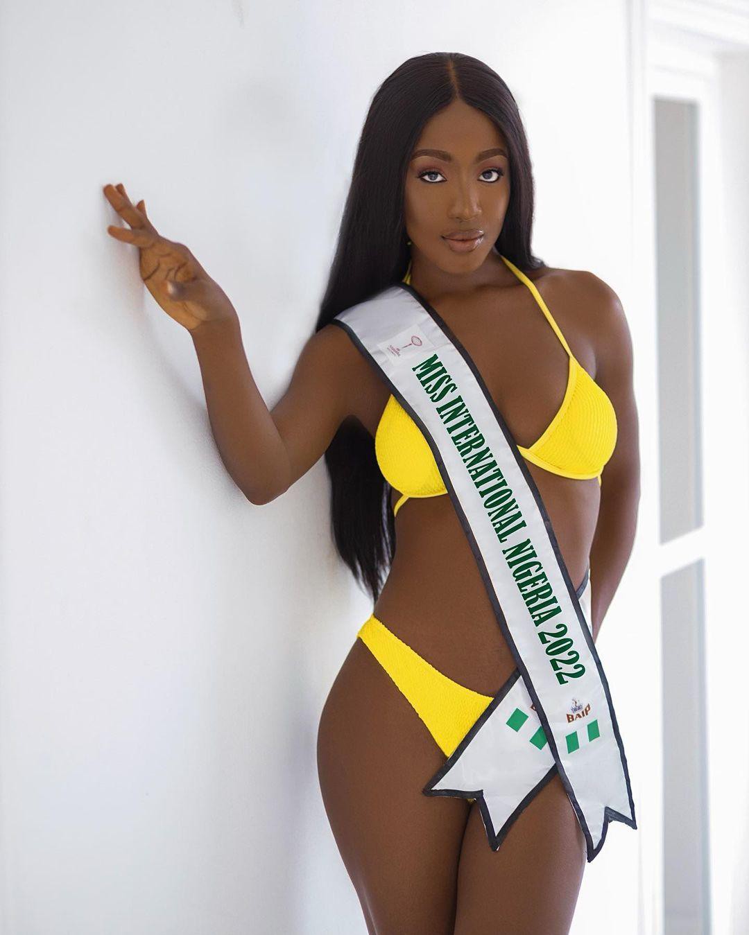 Mỹ nhân da màu được ví như ngọc trai đen trở thành đối thủ của Á hậu Phương Anh ở HH Quốc tế - Ảnh 3. Mỹ nhân da màu được ví như ngọc trai đen trở thành đối thủ của Á hậu Phương Anh ở HH Quốc tế - Ảnh 3.