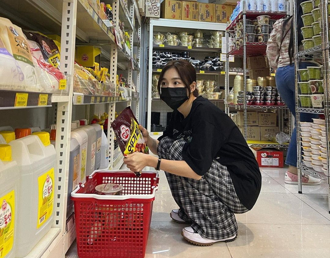 Ăn ki&ecirc;ng theo 4 kiểu n&agrave;y chưa gầy th&igrave; bệnh tật đ&atilde; &ugrave;n &ugrave;n k&eacute;o đến, thậm ch&iacute; tử vong n&ecirc;n mong chị em đừng mắc phải  - Ảnh 2.