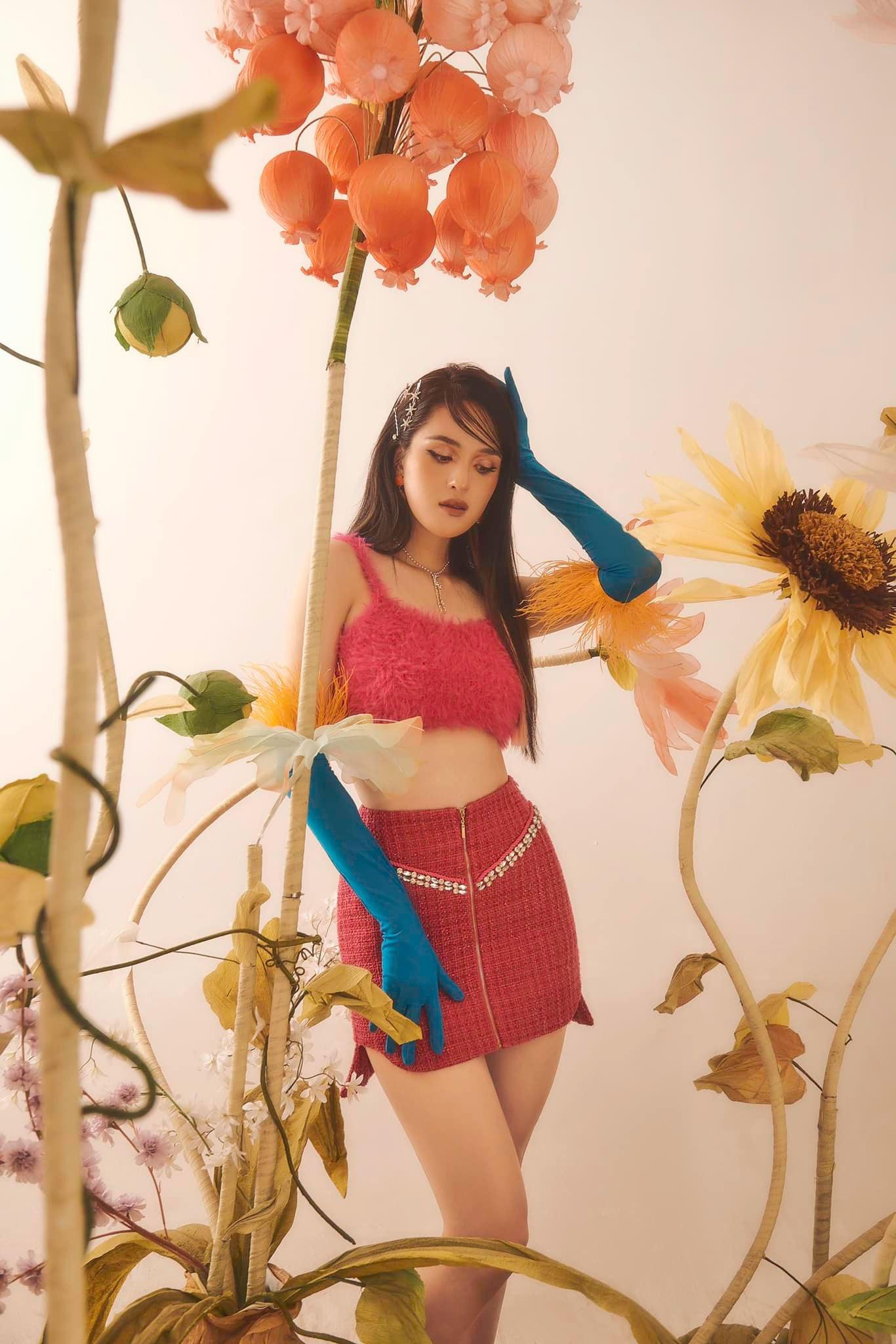 Gu thời trang thăng hạng ng&agrave;y c&agrave;ng n&oacute;ng bỏng, s&agrave;nh điệu của &Aacute; hậu 2 con Ho&agrave;ng Anh - Ảnh 10.