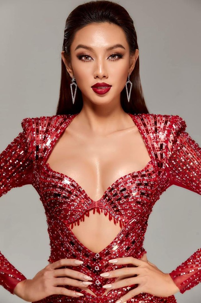 Hoa hậu Thuỳ Tiên dừng chân tại cuộc bình chọn Hoa hậu của các Hoa hậu năm 2021 làm fan tiếc nuối - Ảnh 3.