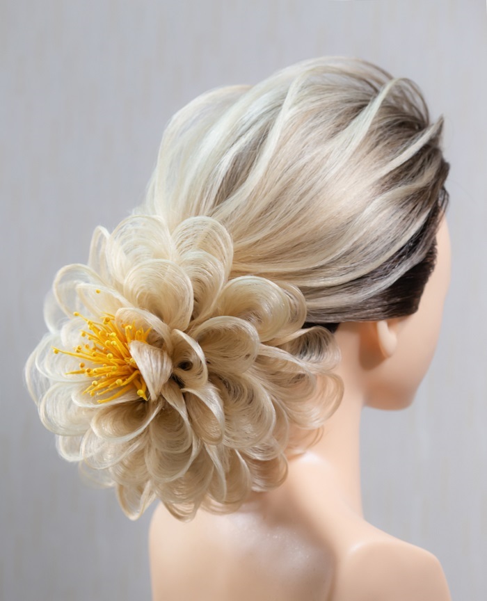 Chàng trai trẻ tài hoa và những kiểu tóc độc lạ khiến dân tình mê mẩn - Ảnh 5.