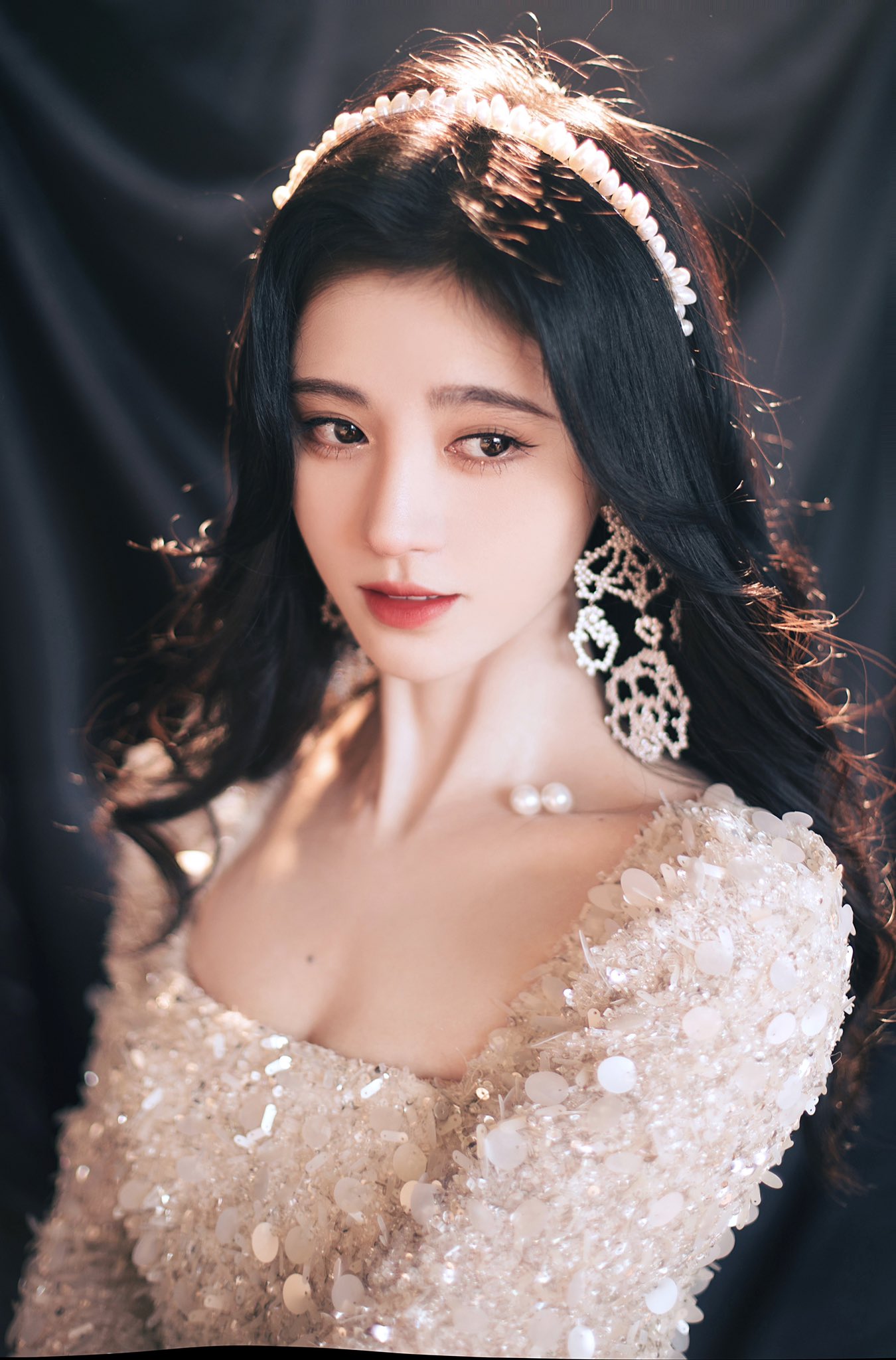 Bất ngờ danh sách dàn sao nữ thế hệ 1990 địa vị cao nhất Trung Quốc, Nhiệt Ba và Dương Tử lại thua Châu Đông Vũ - Ảnh 9. Bất ngờ danh sách dàn sao nữ thế hệ 1990 địa vị cao nhất Trung Quốc, Nhiệt Ba và Dương Tử lại thua Châu Đông Vũ - Ảnh 9.