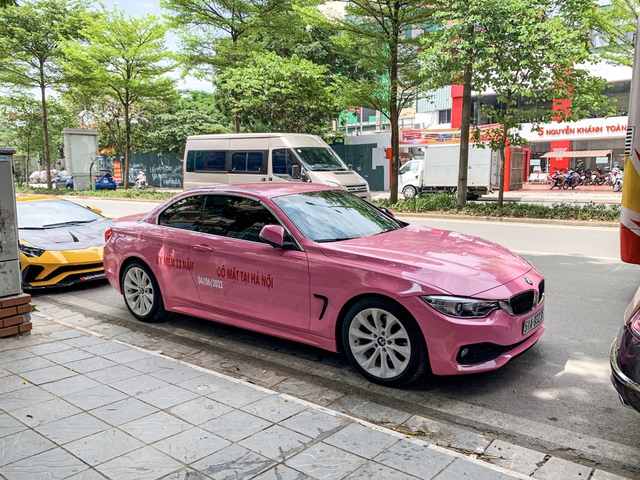 Dàn siêu xe gần 400 tỷ đồng đã đến Hà Nội, Koenigsegg Regera và McLaren Senna nằm trùm bạt chờ tỏa sáng - Ảnh 12. Dàn siêu xe gần 400 tỷ đồng đã đến Hà Nội, Koenigsegg Regera và McLaren Senna nằm trùm bạt chờ tỏa sáng - Ảnh 12.