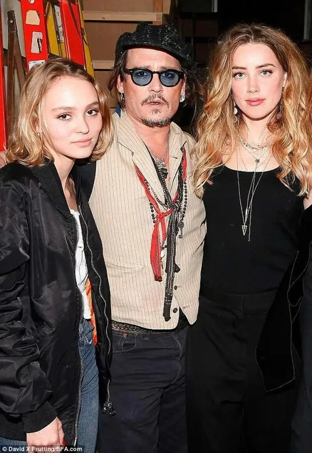 Toàn cảnh vụ kiện bom tấn 6 năm giữa Johnny Depp - Amber Heard và phân tích chiến lược gọng kìm giúp tài tử đình đám chiến thắng - Ảnh 8.