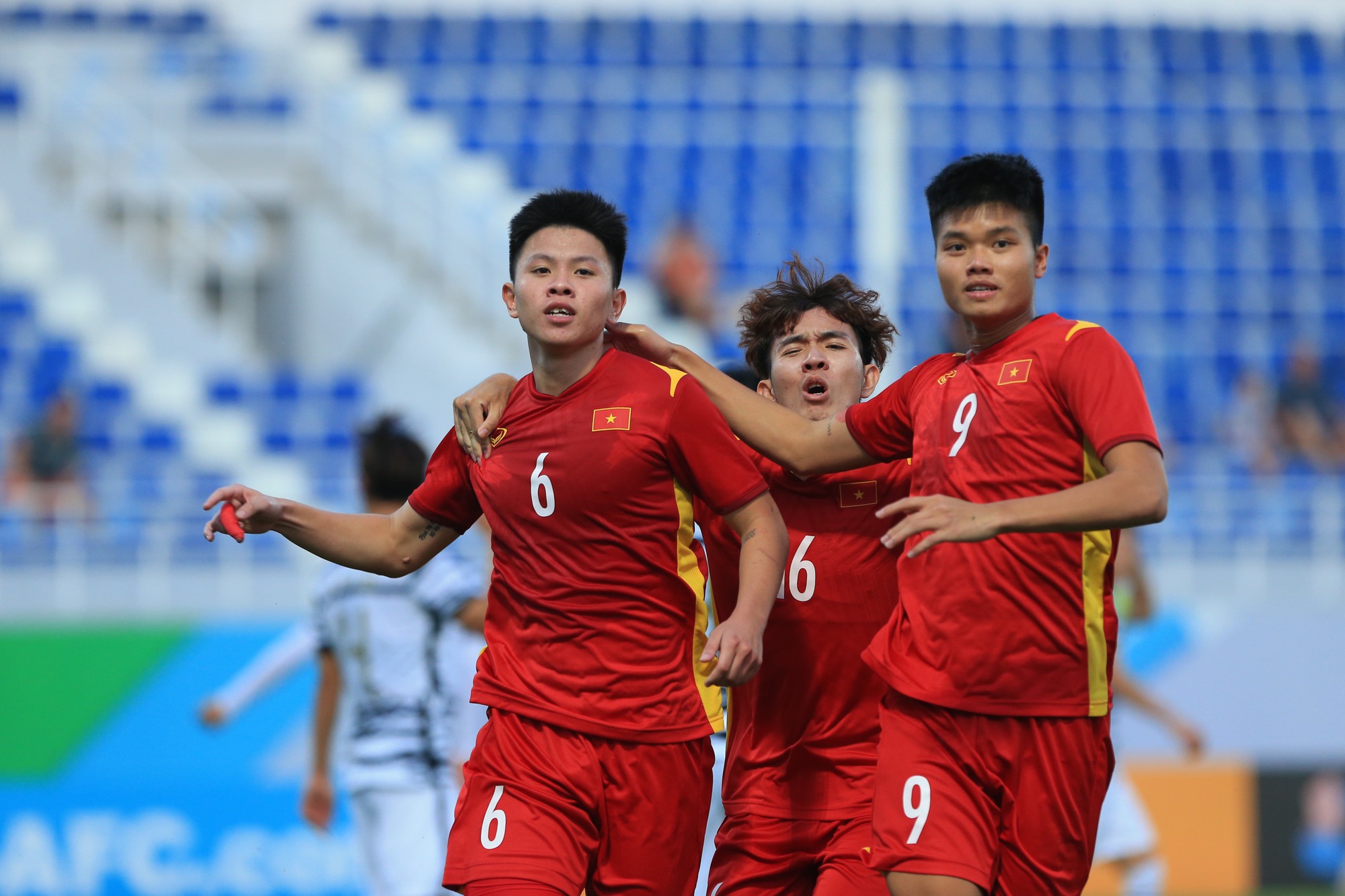 Draw with Korea U23, U23 Vietnam head coach apologizes for not winning - Photo 2.