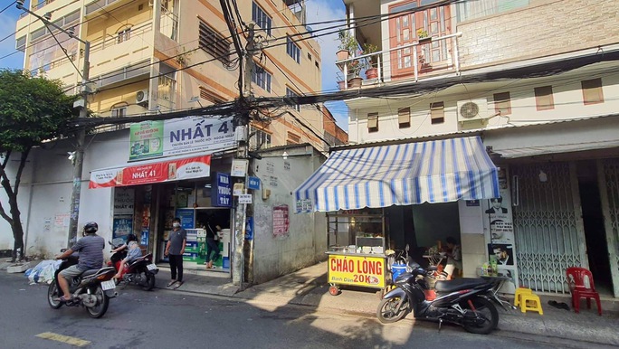 Th&ocirc;ng tin bất ngờ vụ nam thanh ni&ecirc;n bị người phụ nữ đ&acirc;m chết ở T&acirc;n B&igrave;nh - Ảnh 1.