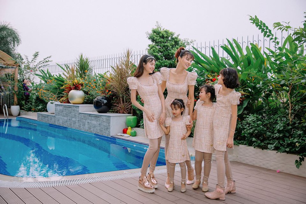 The villa is as majestic as a high-class resort of a model married to a husband with a special background - Photo 10. The villa is as majestic as a high-class resort of a model married to a husband with a special background - Photo 10.