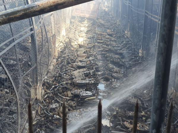 Cháy lớn tại bãi giữ xe tang vật rộng hơn 1.000m2 - Ảnh 5.