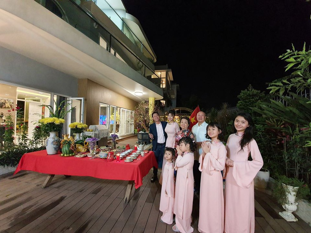 The villa is as majestic as a high-class resort of a model married to a husband with a special background - Photo 8. The villa is as majestic as a high-class resort of a model married to a husband with a special background - Photo 8.
