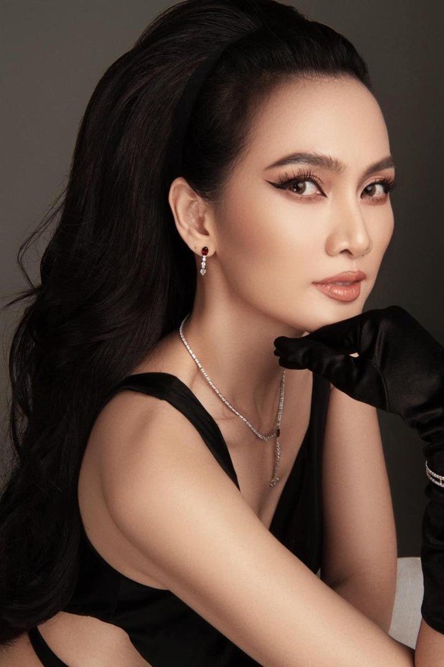 Hoa hậu Hà Kiều Anh, siêu mẫu Minh Tú, Anh Thư làm giám khảo Hoa hậu Hòa bình Việt Nam 2022 - Ảnh 7.