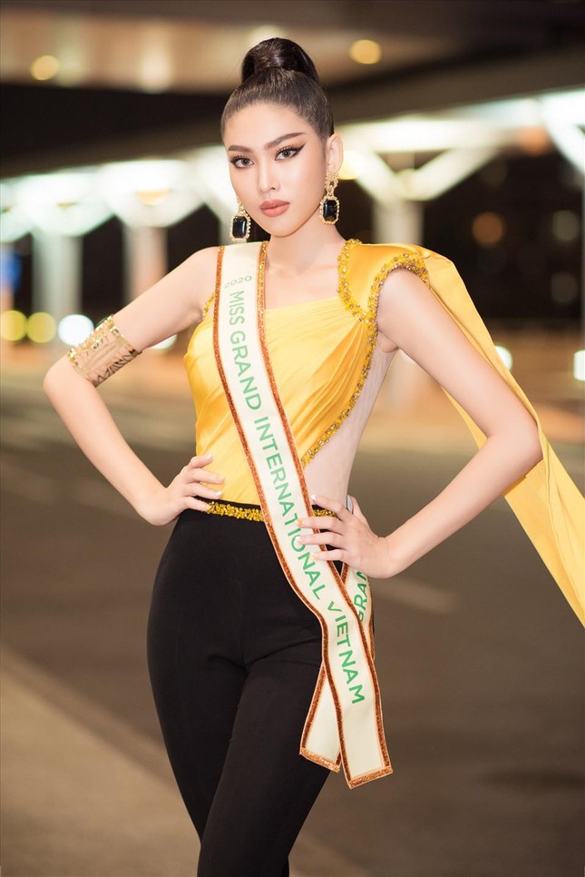 Những người đẹp được gọi với danh hiệu Hoa hậu Hòa bình Việt Nam qua các năm - Ảnh 3.
