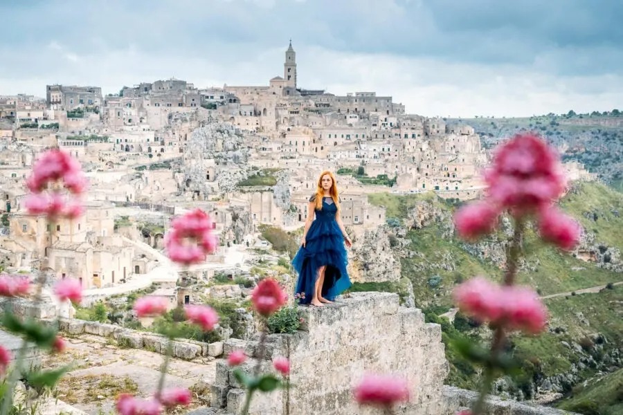 Lost in the strange 9,000-year-old ancient city in Italy and unique in the world - Photo 2.