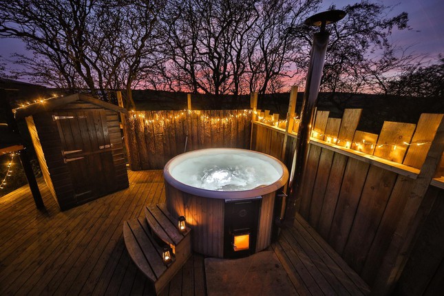 Giải mã xu hướng cắm trại #Glamping, lên dây cót cho trải nghiệm sang-xịn-mịn Hè này - Ảnh 2.