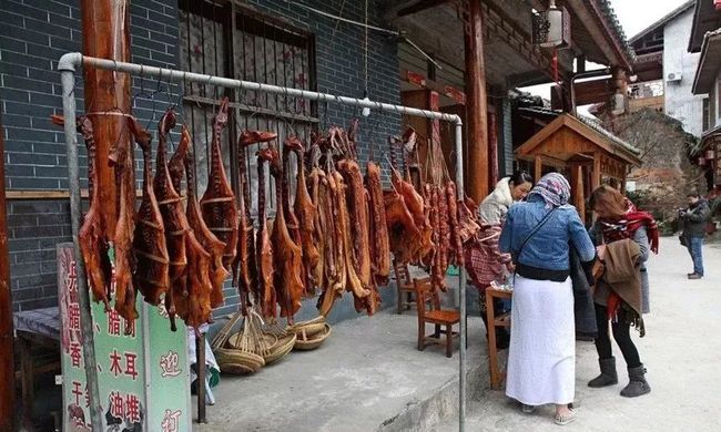 Strange ancient town floating on the water in China: Only traveling by boat, is a paradise for women who want to lose weight - Photo 10. Strange ancient town floating on the water in China: Only traveling by boat, is a paradise for women who want to lose weight - Photo 10.