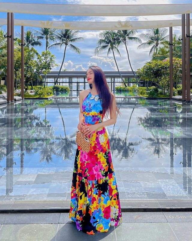 Resort 6 sao mới ở Ph&uacute; Quốc, từ doanh nh&acirc;n đến hoa hậu đều m&ecirc;: C&oacute; nh&agrave; h&agrave;ng lọt top đầu Đ&ocirc;ng Nam &Aacute;, gi&aacute; c&oacute; thể tới 40 triệu đồng/đ&ecirc;m - Ảnh 2.