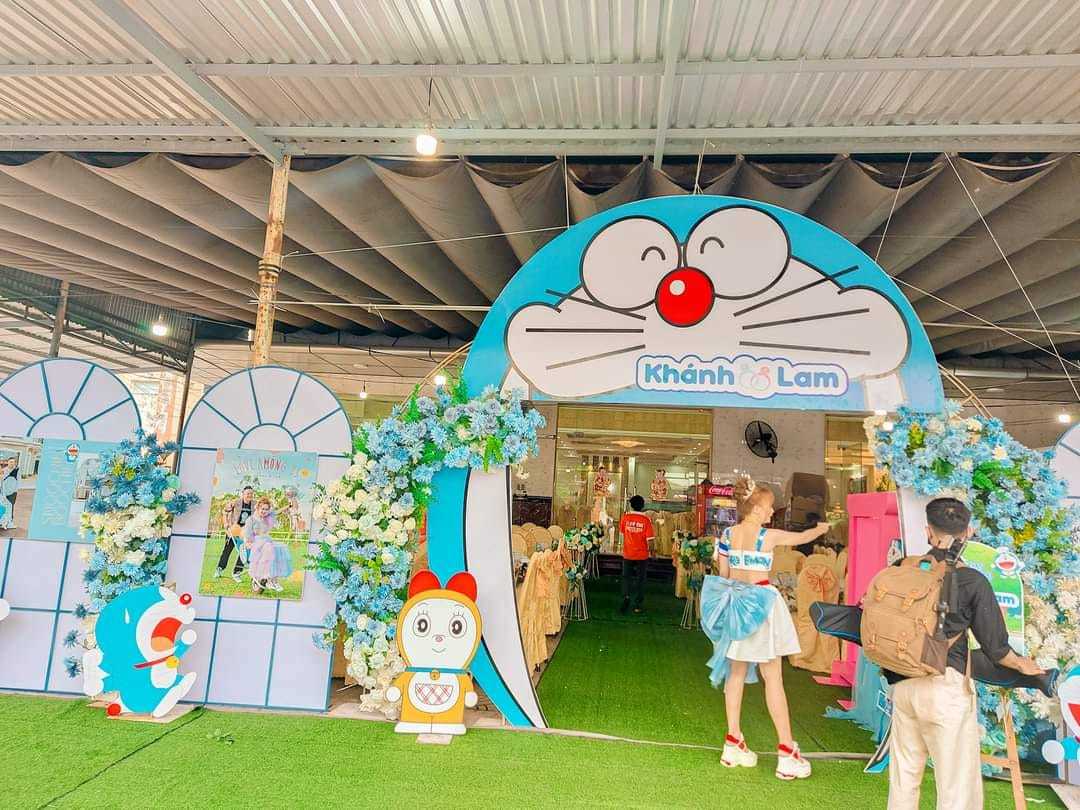 Đám cưới đặc biệt của cặp đôi fan cuồng truyện tranh Doraemon - Ảnh 12.