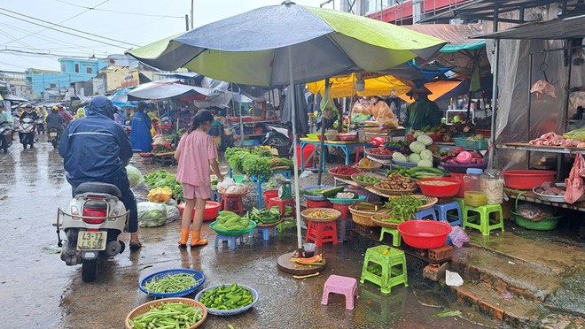 Ph&uacute; Quốc: H&agrave;nh l&aacute; vượt ngưỡng hơn 250.000 đồng/kg - Ảnh 1.