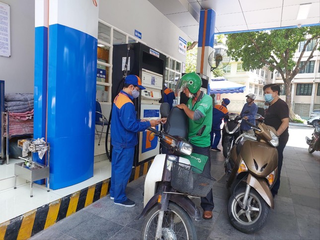 Đề xuất bỏ Quỹ b&igrave;nh ổn gi&aacute; xăng dầu - Ảnh 1.