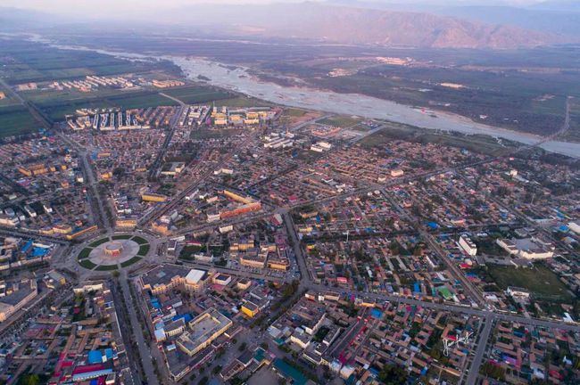 Thành phố lạ kỳ ở Trung Quốc: Kết cấu hình bát quái hoàn chỉnh, không có đèn giao thông nhưng chưa bao giờ bị kẹt xe - Ảnh 10. Thành phố lạ kỳ ở Trung Quốc: Kết cấu hình bát quái hoàn chỉnh, không có đèn giao thông nhưng chưa bao giờ bị kẹt xe - Ảnh 10.
